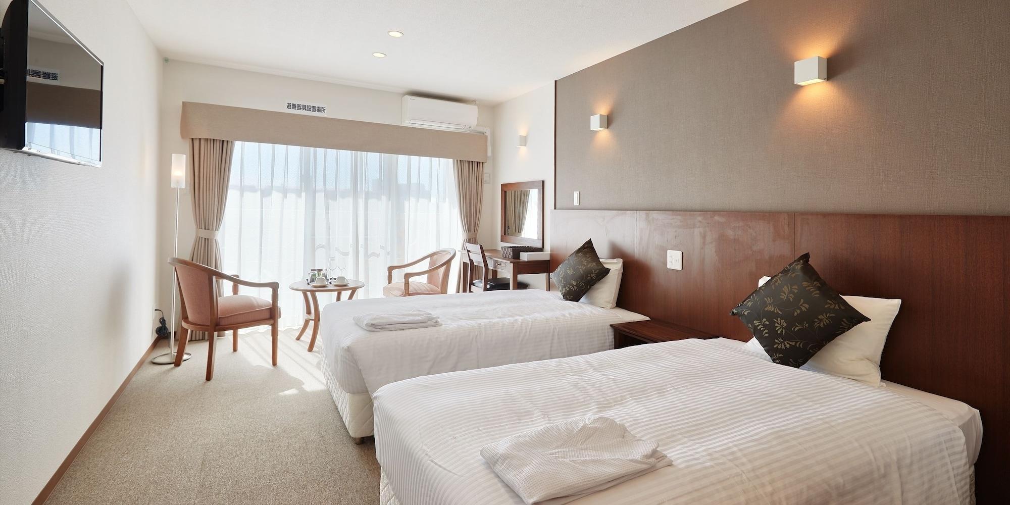 Creass Hotel Tsubogawa Marche Наха Экстерьер фото