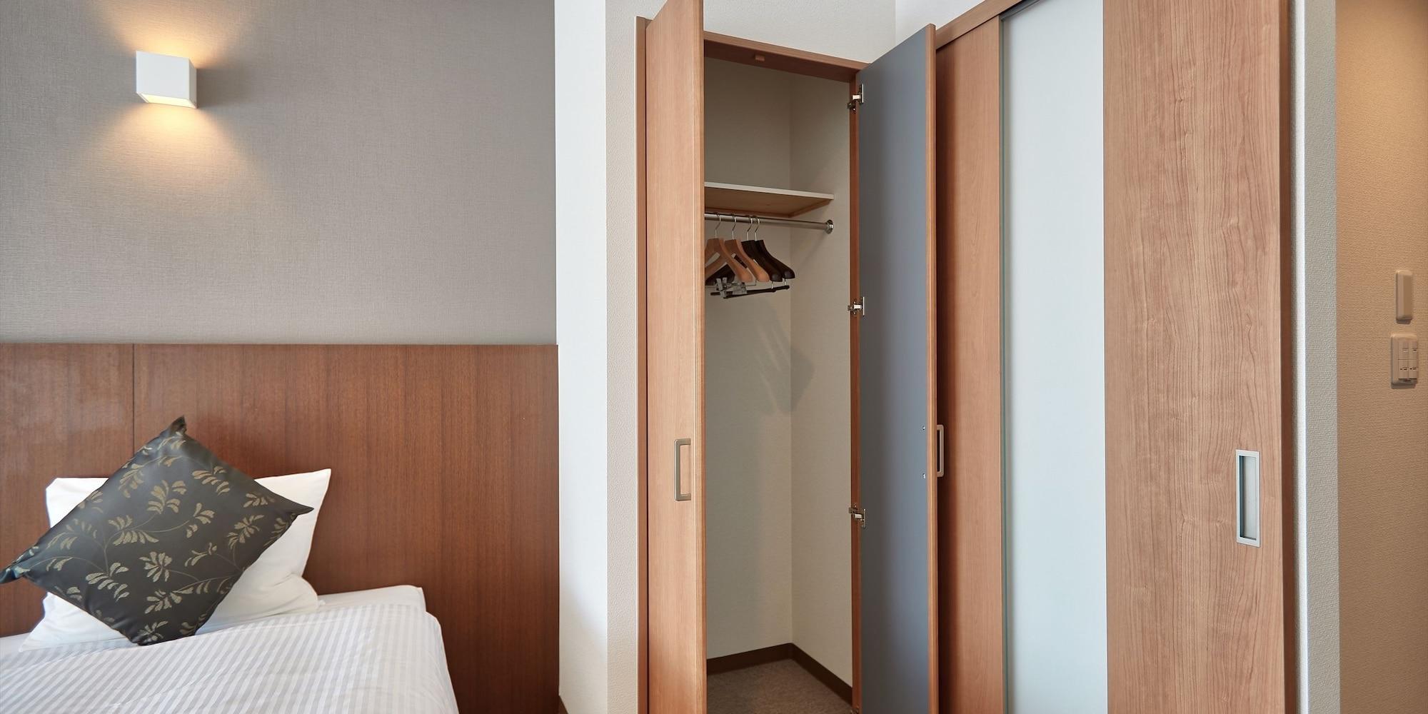 Creass Hotel Tsubogawa Marche Наха Экстерьер фото