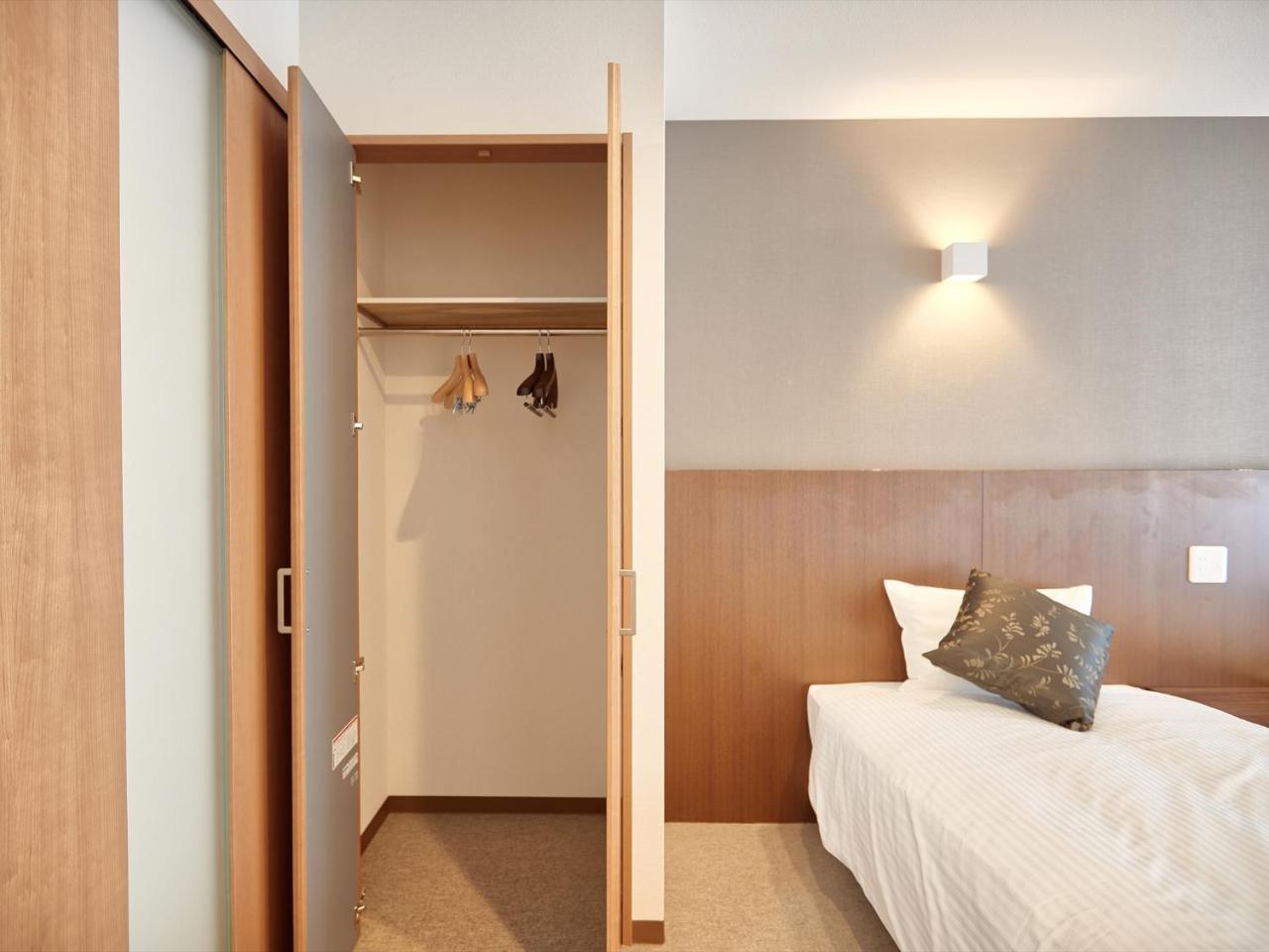 Creass Hotel Tsubogawa Marche Наха Экстерьер фото