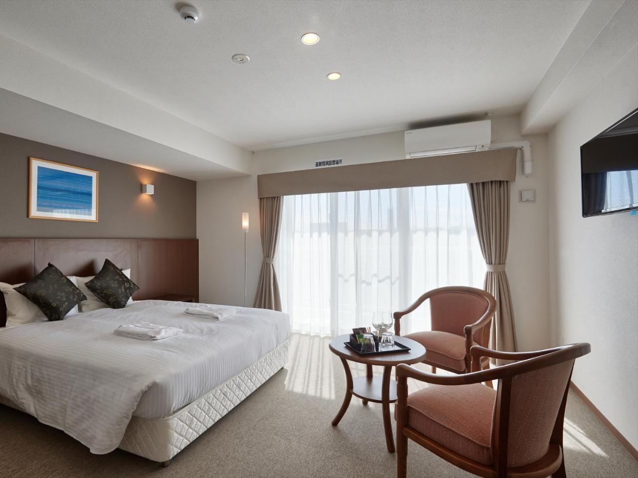 Creass Hotel Tsubogawa Marche Наха Экстерьер фото