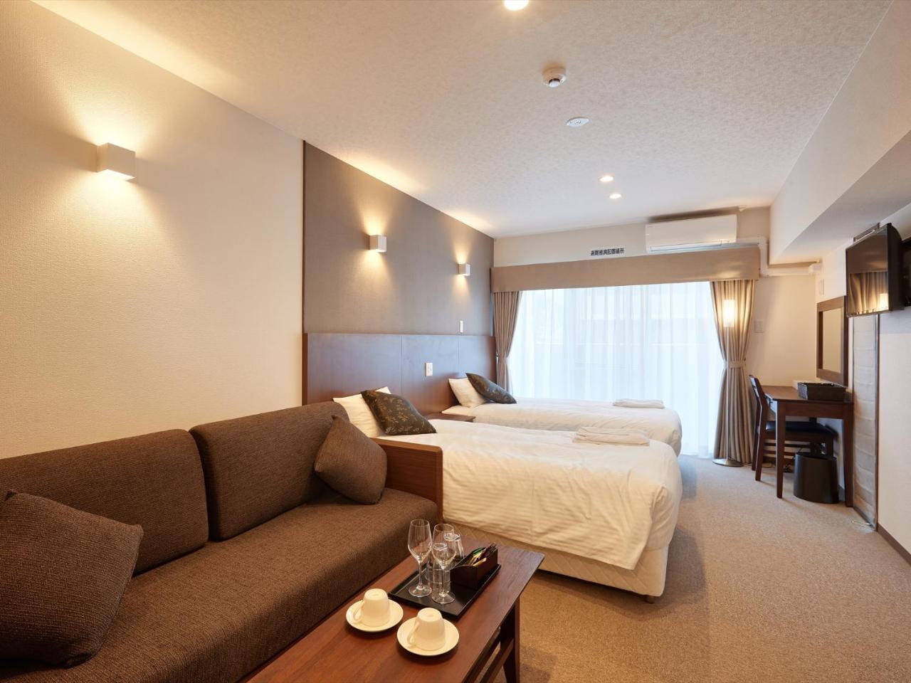Creass Hotel Tsubogawa Marche Наха Экстерьер фото