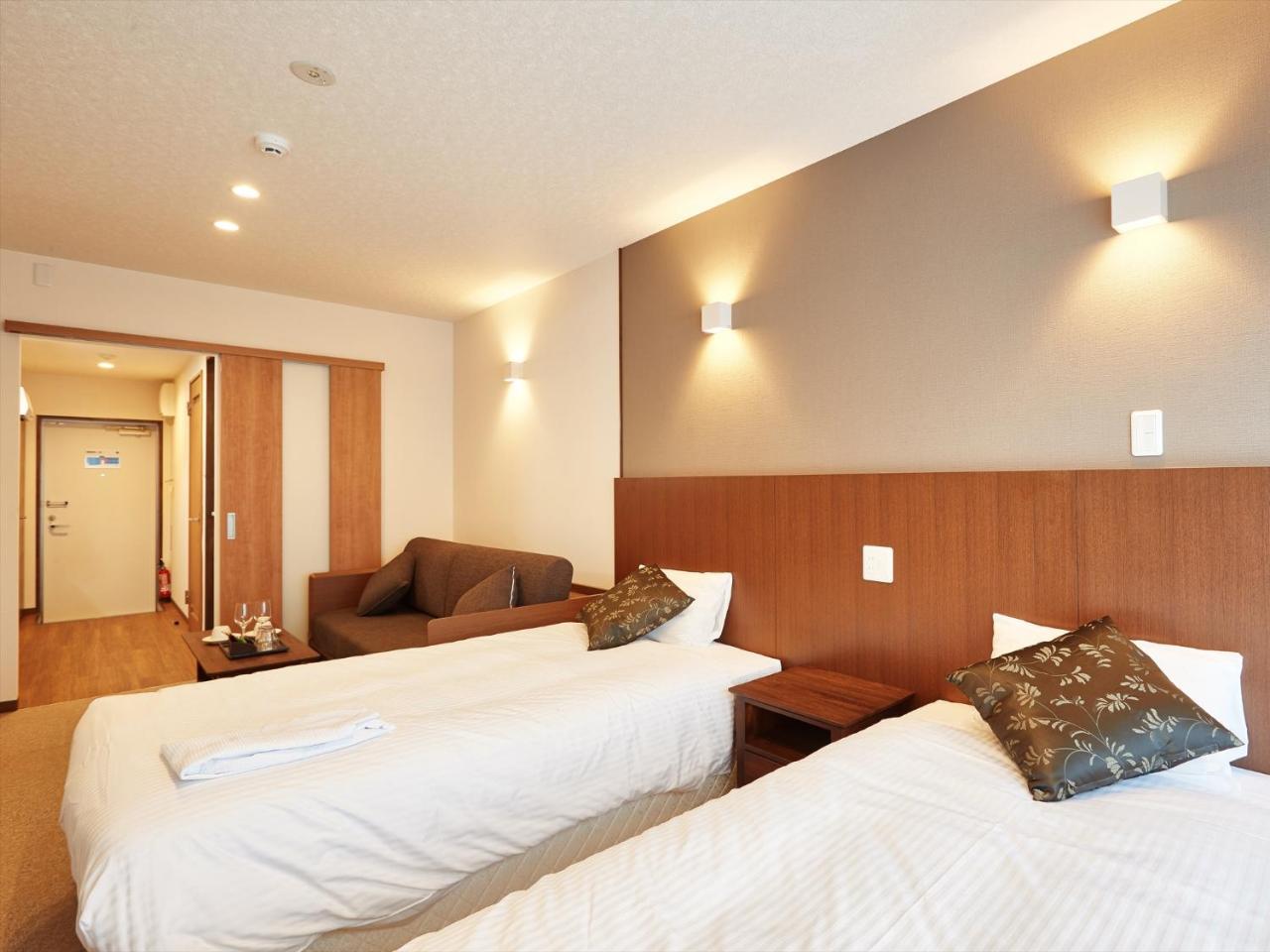 Creass Hotel Tsubogawa Marche Наха Экстерьер фото